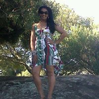 Yolande Matthews Photo 17