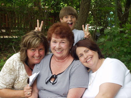 Robin Hudson Photo 27