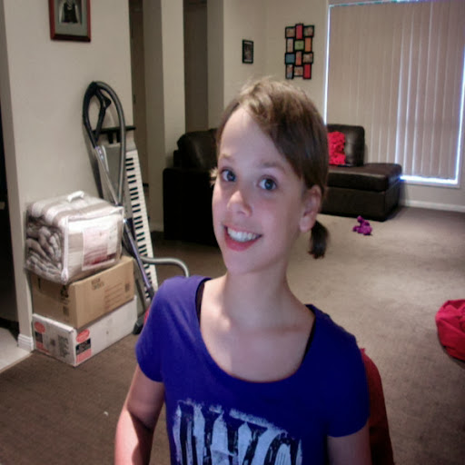 Ellen Powell Photo 19