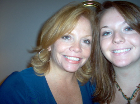 Debbie Garrett Photo 17