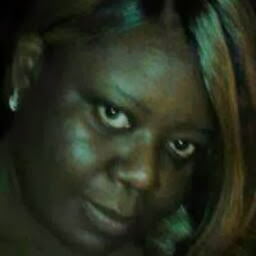 Sandra Brock Photo 31