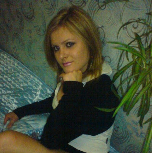 Christine Boehm Photo 15