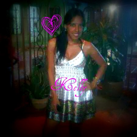 Kelly Cardona Photo 20