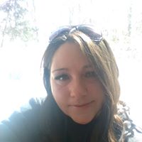 Angelique Howell Photo 3