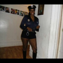 Adrienne Green Photo 20
