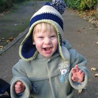 Suzanne Groves Photo 8