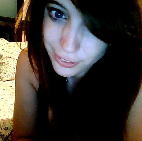 Erin Robinson Photo 19