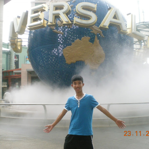Brandon Chin Photo 11
