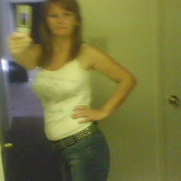 Linda Larson Photo 46