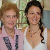 Jennifer Lillie Photo 17