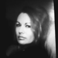 Shelly Klein Photo 7