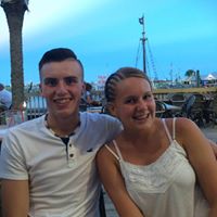 Debbie Acevedo Photo 6