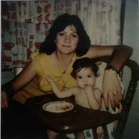 Anna Ramirez Photo 30