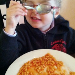 Heather Williamson Photo 37