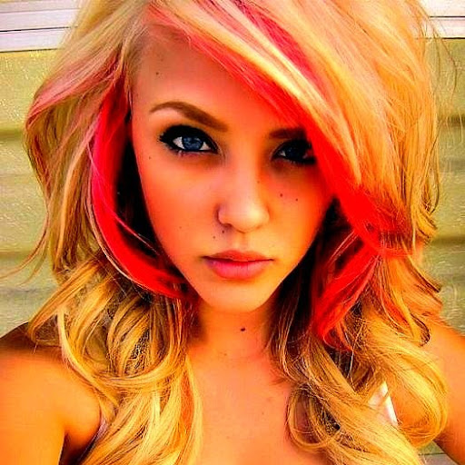 Christina James Photo 19