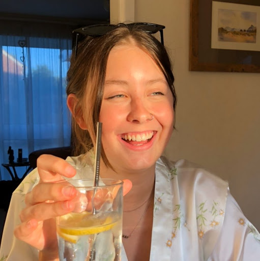 Hannah Cummings Photo 23