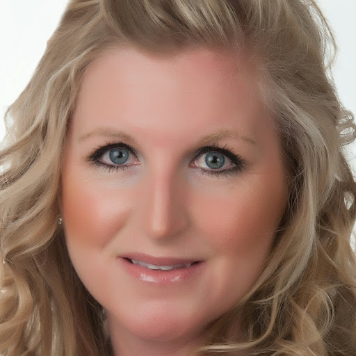 Shannon Lemmon Photo 8