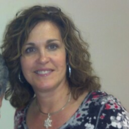 Vickie Elkins Photo 14