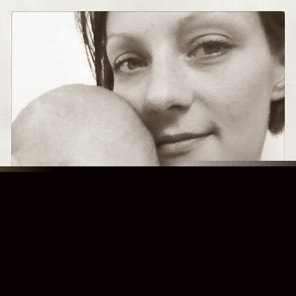 Stephanie Barton Photo 35