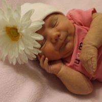 Renee Mckinley Photo 6