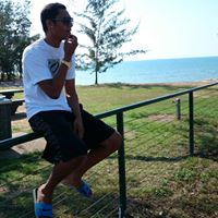 Julio Valentine Photo 6