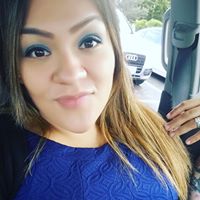 Denise Lozano Photo 15