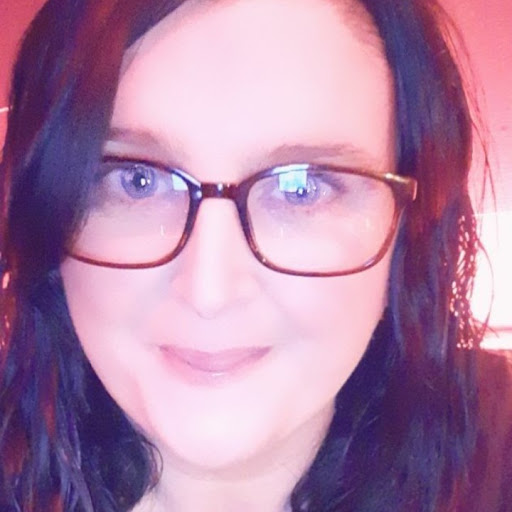 Lorraine Doyle Photo 30