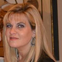 Julie Copeland Photo 29