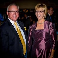 Diana Morris Photo 18