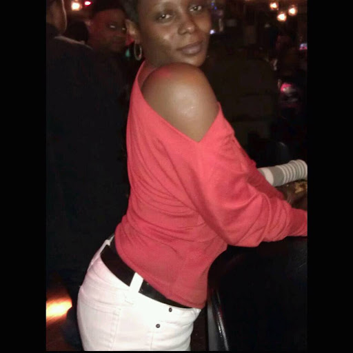 Antoinette Young Photo 13