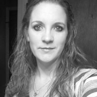 Michelle Lockwood Photo 23