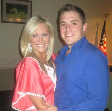 Amanda Knotts Photo 2
