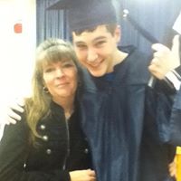 Laurie Hutchins Photo 7