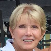 Marilyn Hayes Photo 13