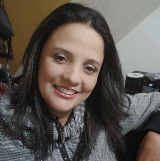 Cristina Cardona Photo 30