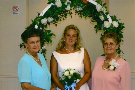 Donna Nelson Photo 16