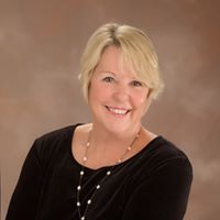 Barbara Roberts Photo 40