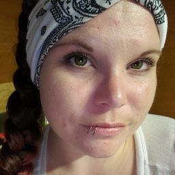 Marie Gallagher Photo 22