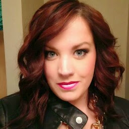 Stephanie Chandler Photo 22