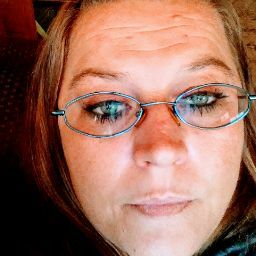 Elizabeth Redding Photo 17