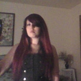 Angela Tierney Photo 14