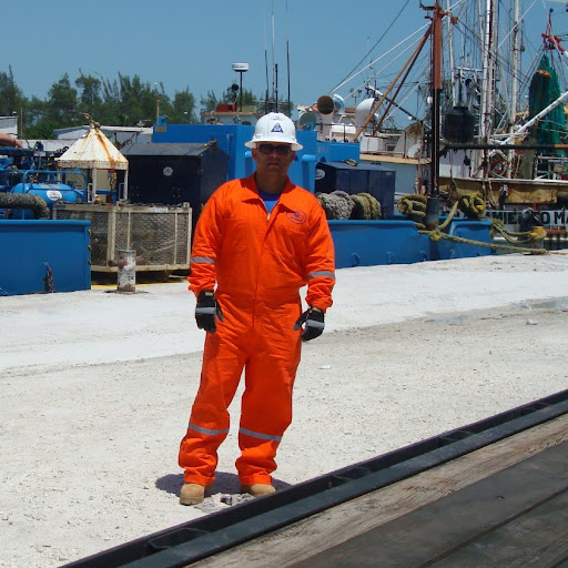 Ernesto Rodriguez Photo 24