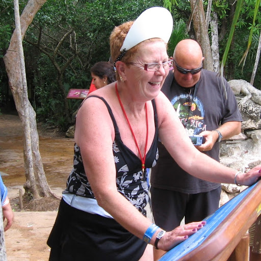 Cathy Stephenson Photo 31