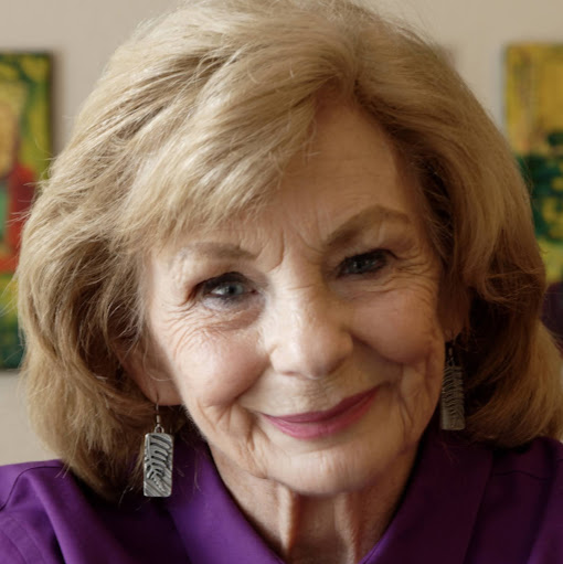 Suzanne Scott Photo 6