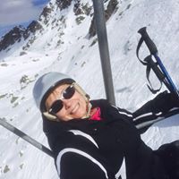 Sally Everett Photo 9