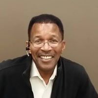 Bobbie Warren Photo 21