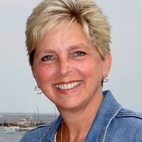 Lori Wolfe Photo 19