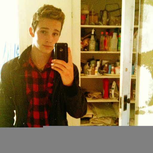 James Riddle Photo 18