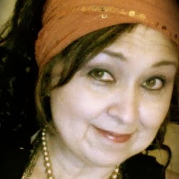 Betty Evans Photo 29