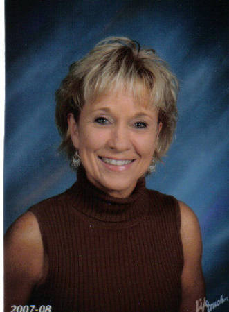 Roberta Barnes Photo 33